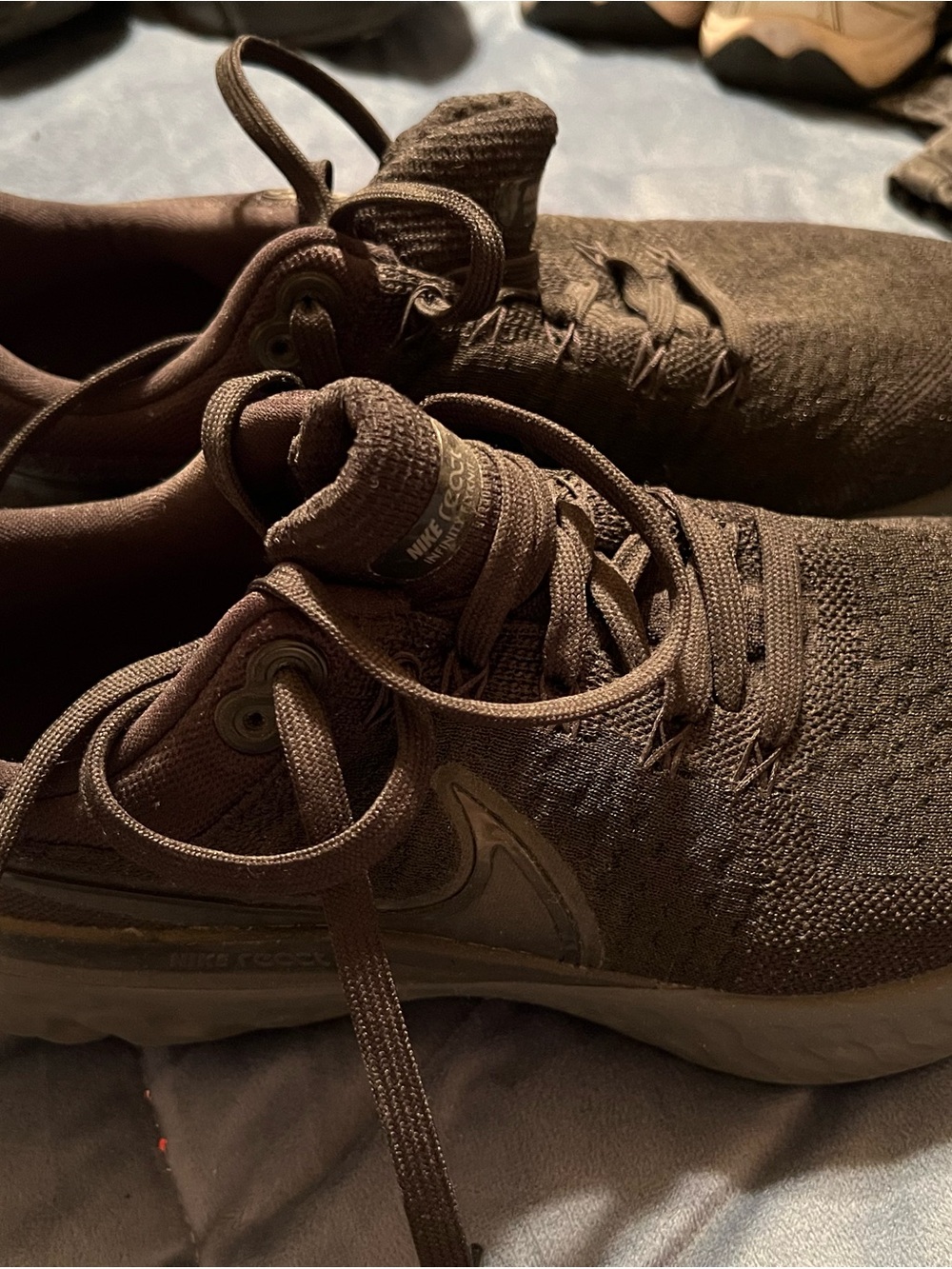 Nike Men’s Brown Knit Sneaker